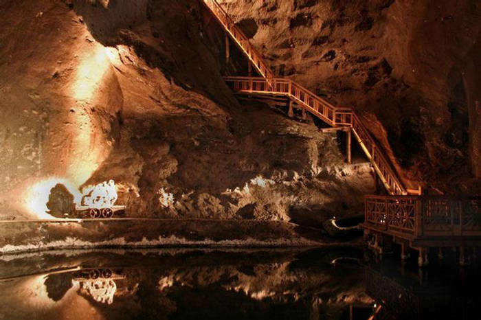 Beautiful Wieliczka Slat Mines underground lake